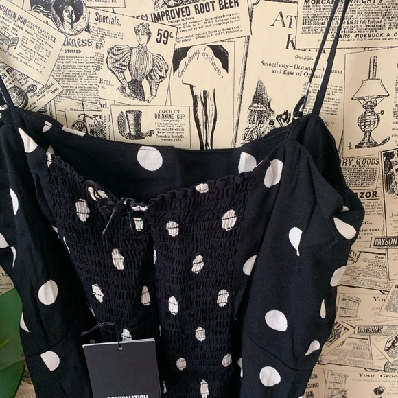 Sam dress polka dot black white reformation 4 - Picture 11 of 11